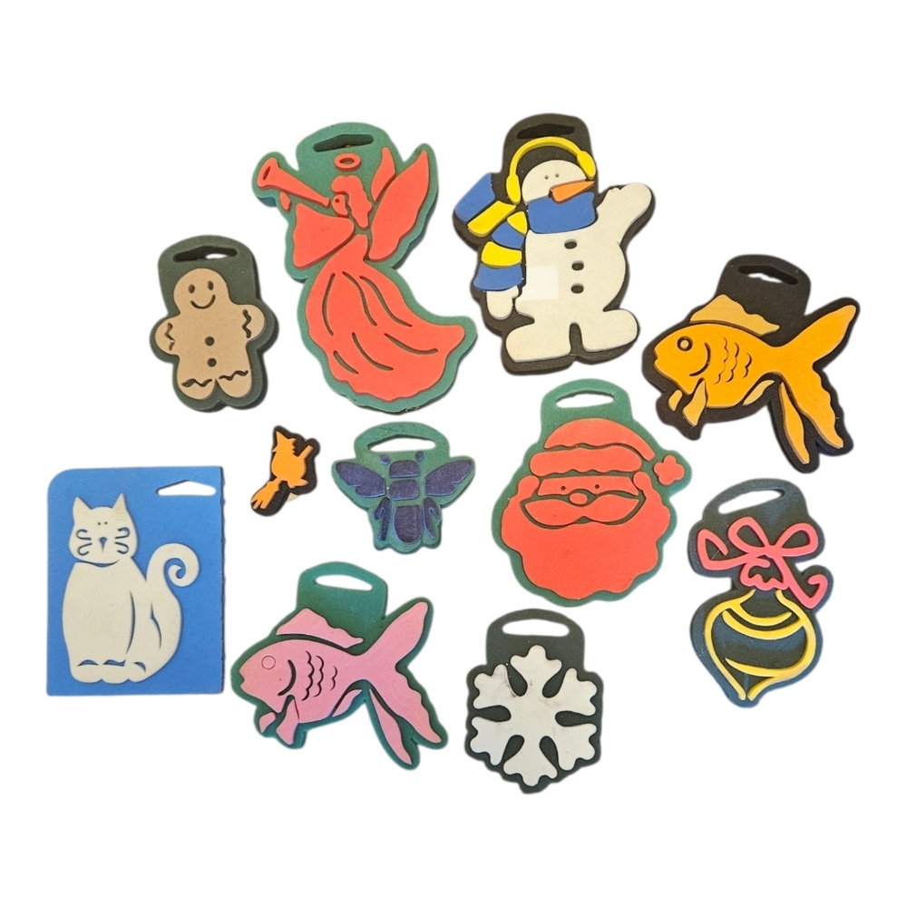 Lot Of 11 Chunky Foam Stamps Crafts Cards Scrapbooks Kids Santa Snowman Fish Cat